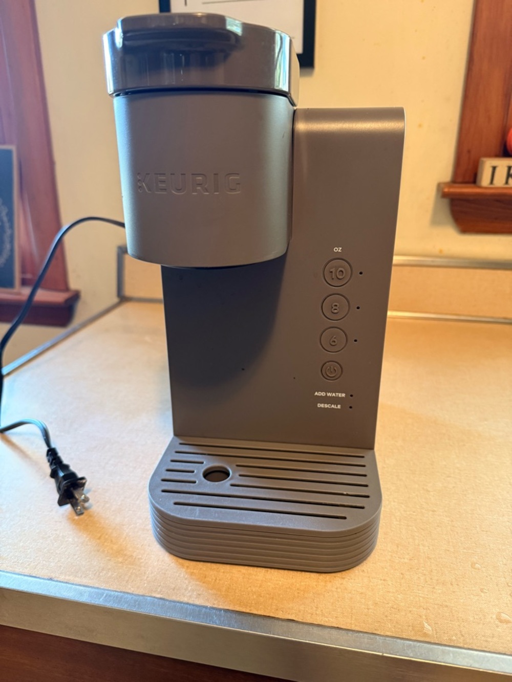 Keurig Single-Serve Coffee Maker in Charcoal Gray